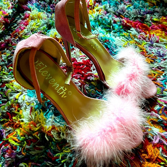 Pink Fluffy Heels - Picture 1 of 1